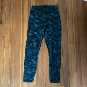 Fabletics camp leggings size 2